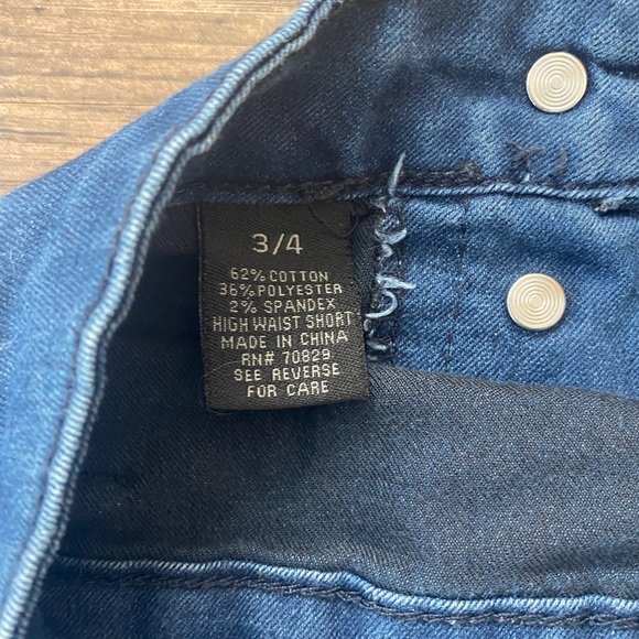 Rue21 High waisted blue button up shorts - Picture 3 of 6
